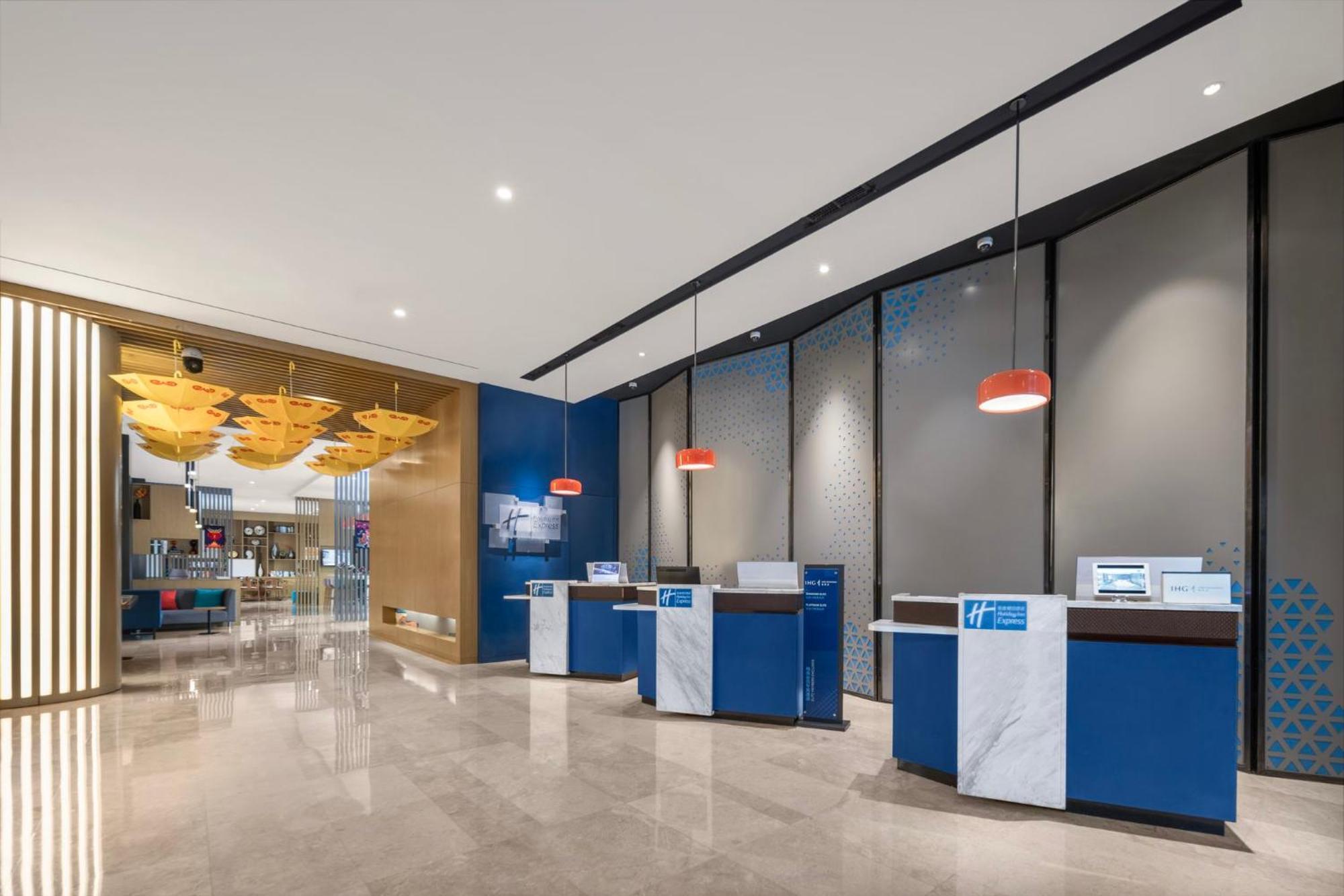 Holiday Inn Express - Xichang City Center By Ihg エクステリア 写真