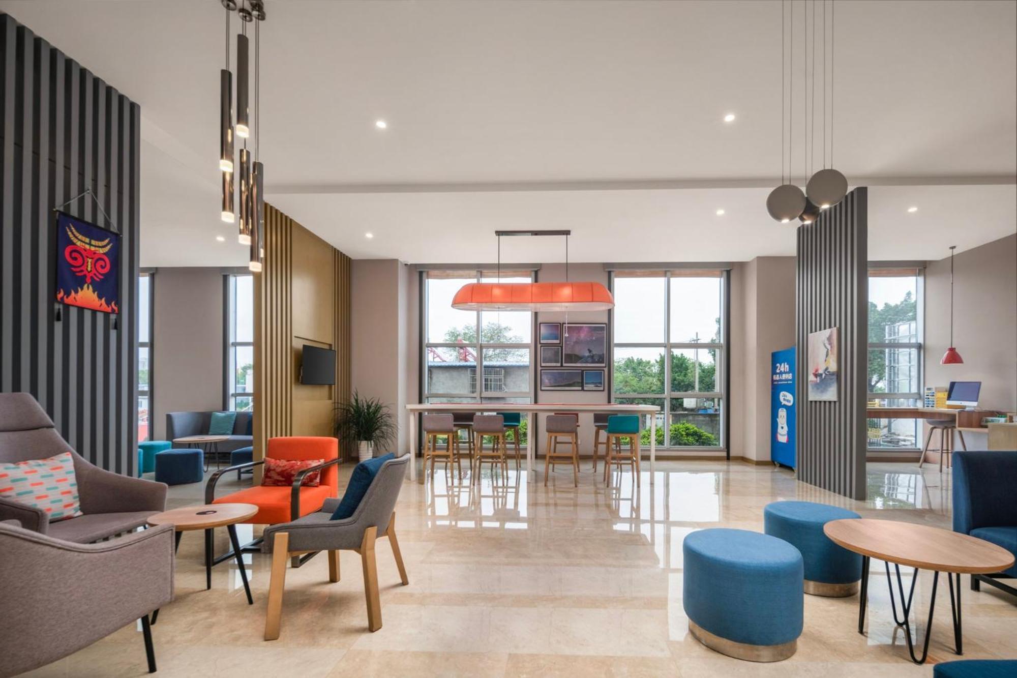 Holiday Inn Express - Xichang City Center By Ihg エクステリア 写真