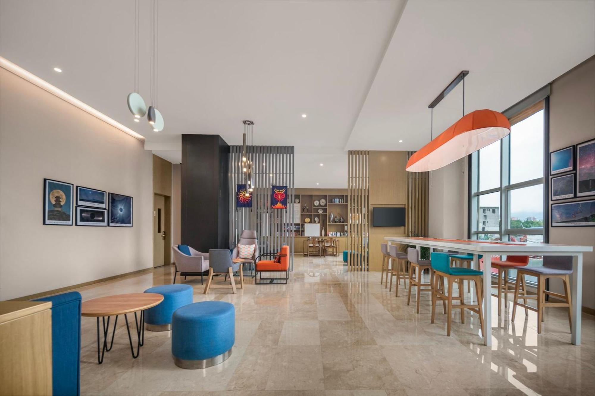 Holiday Inn Express - Xichang City Center By Ihg エクステリア 写真