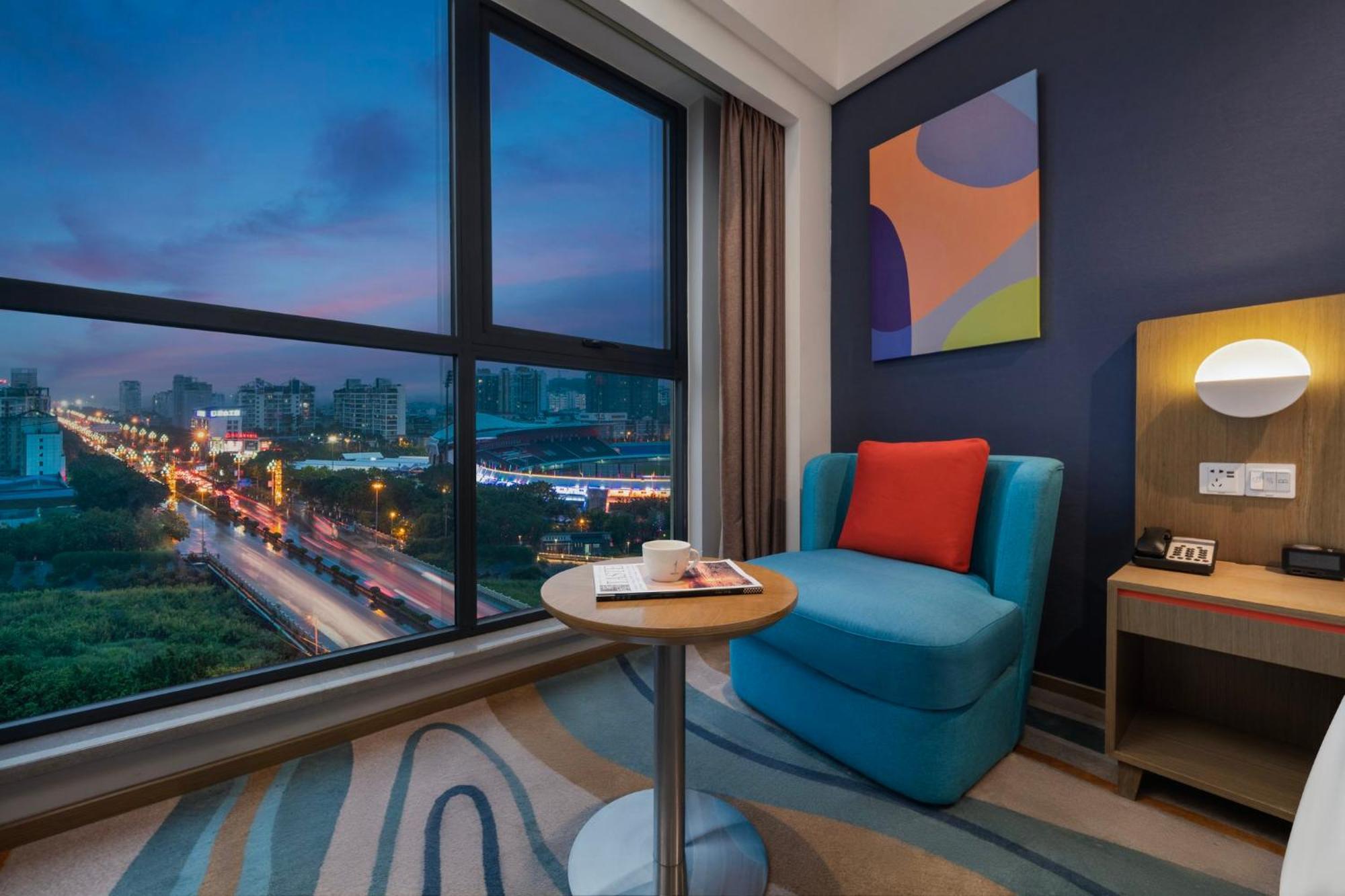 Holiday Inn Express - Xichang City Center By Ihg エクステリア 写真