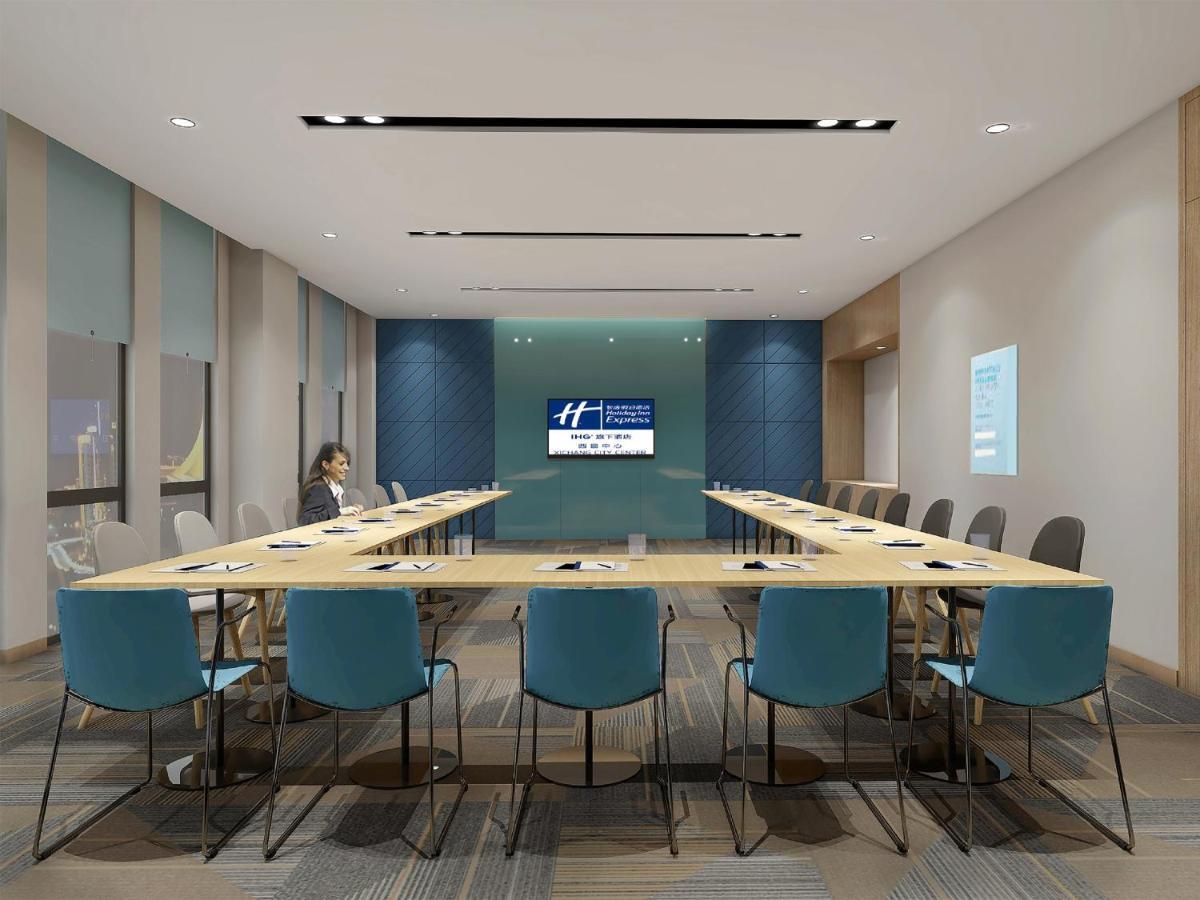 Holiday Inn Express - Xichang City Center By Ihg エクステリア 写真